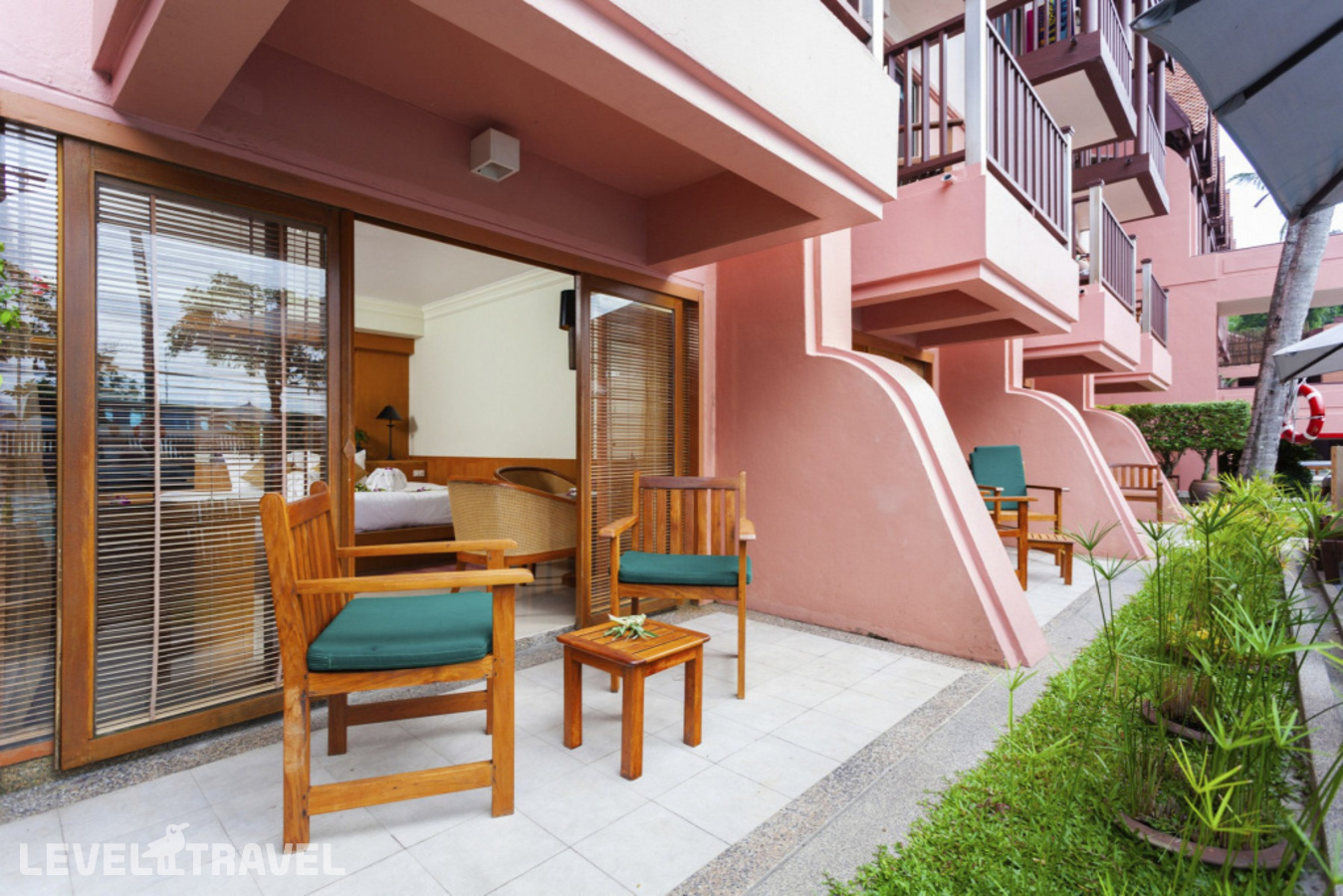 фотографии номера Делюкс (две односпальные кровати) отеля Seaview Patong Hotel в Таиланд(Патонг Бич) - фото №10