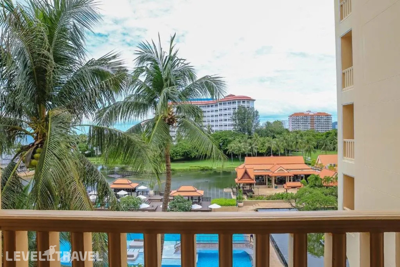 фотографии номера Делюкс отеля Dusit Thani Hua Hin в Таиланд(Хуа Хин) - фото №10