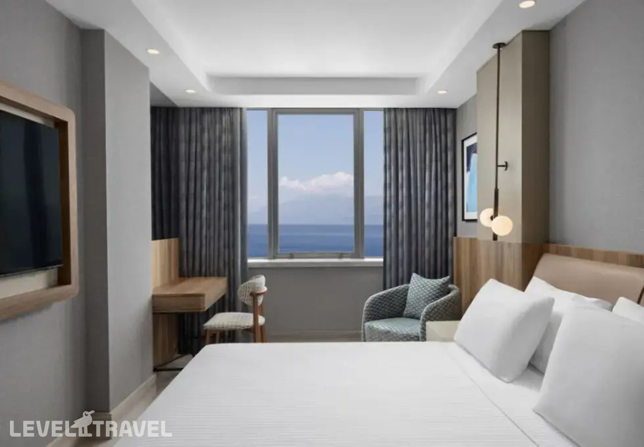 фотографии номера Премиум с видом на море отеля Delta Hotel By Marriott Antalya Lara (Adults Only 16+) (Ex. Antalya Hotel Resort & Spa) в Турция(Лара) - фото №2