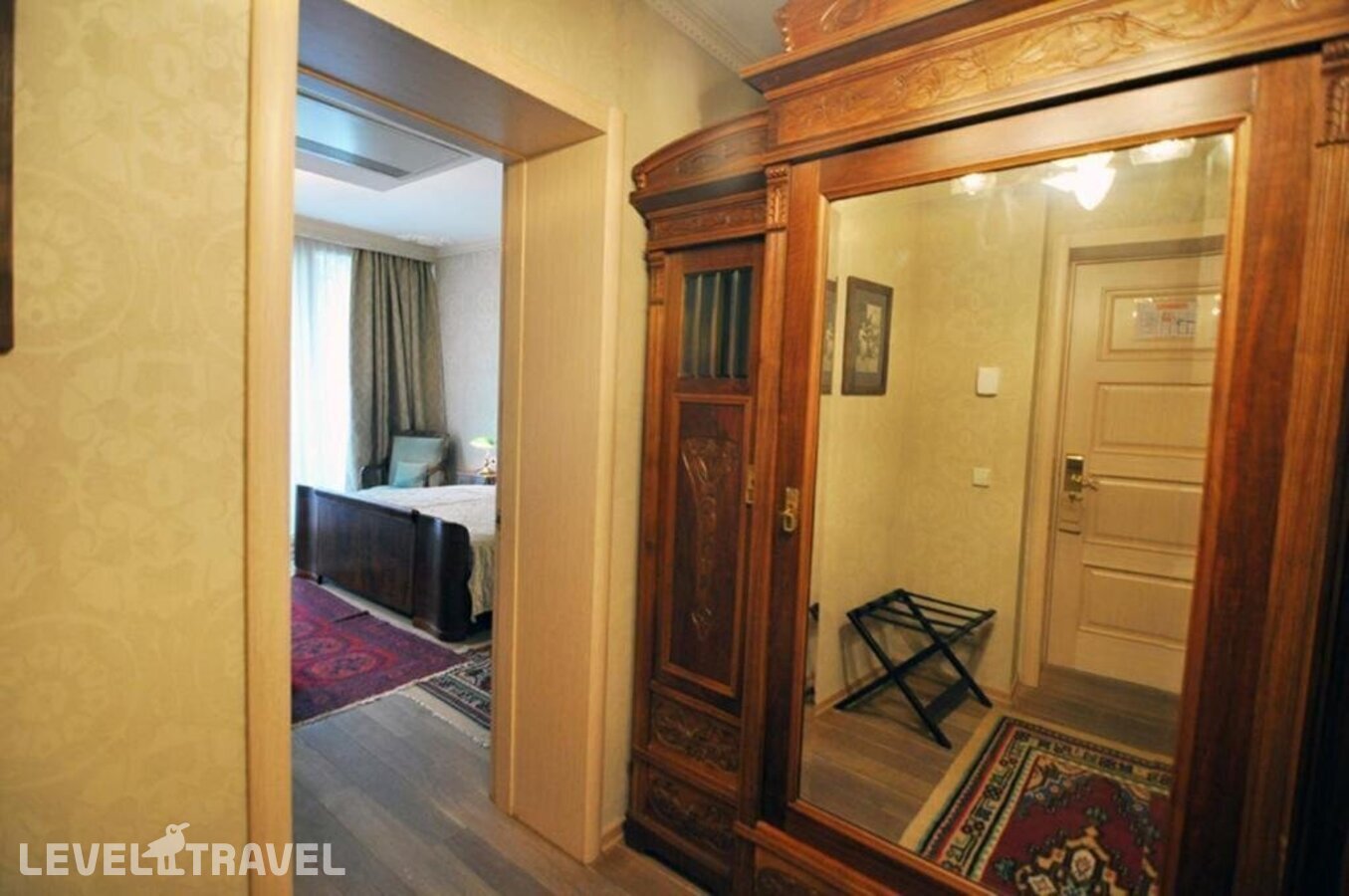 фотографии номера Улучшенный номер отеля Vinotel в Грузия(Тбилиси) - фото №11