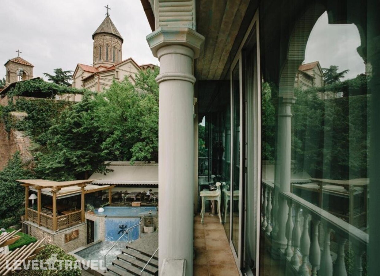 фотографии номера Полулюкс отеля Vinotel в Грузия(Тбилиси) - фото №7