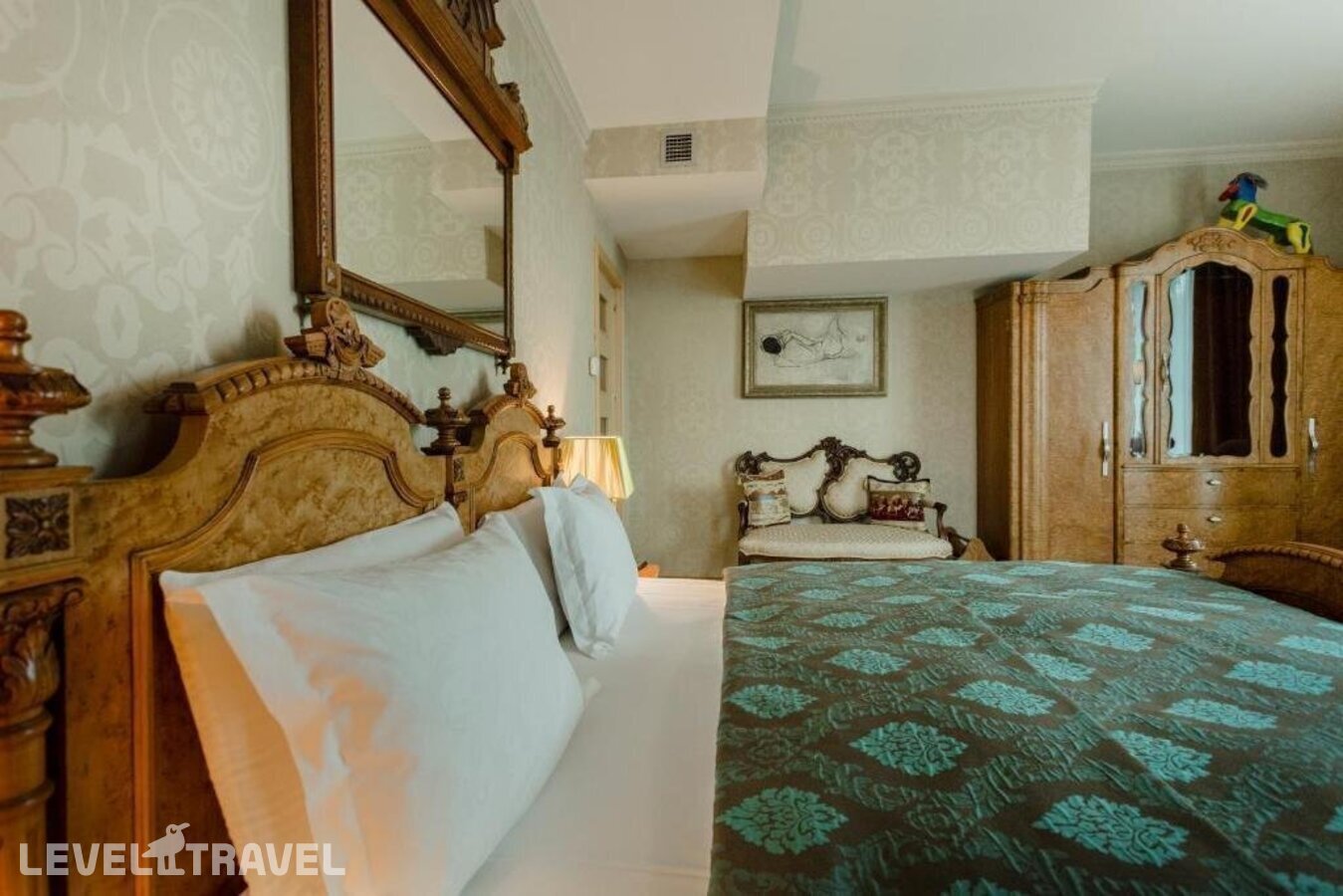 фотографии номера Полулюкс отеля Vinotel в Грузия(Тбилиси) - фото №1