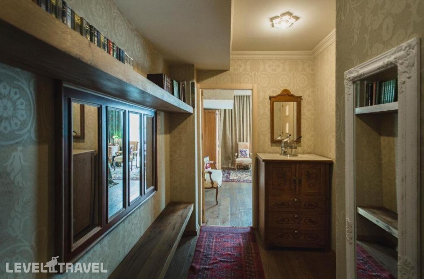 фотографии номера Полулюкс отеля Vinotel в Грузия(Тбилиси) - фото №12