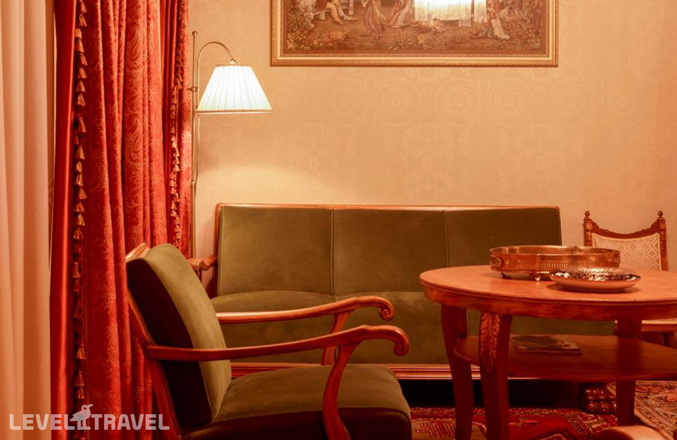 фотографии номера Люкс отеля Vinotel в Грузия(Тбилиси) - фото №5