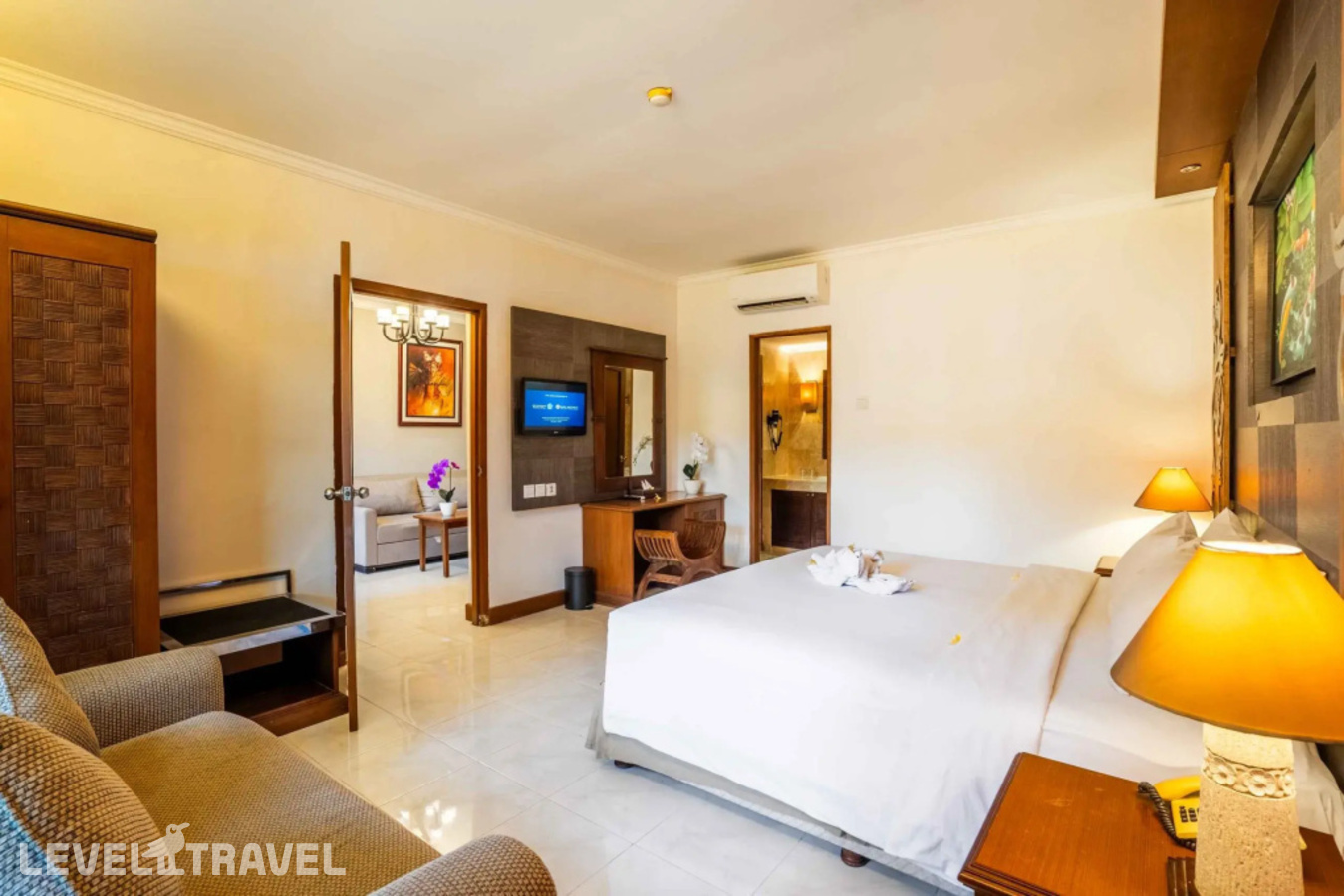 фотографии номера Полулюкс с балконом отеля Risata Bali Resort And Spa в Индонезия(Кута) - фото №4