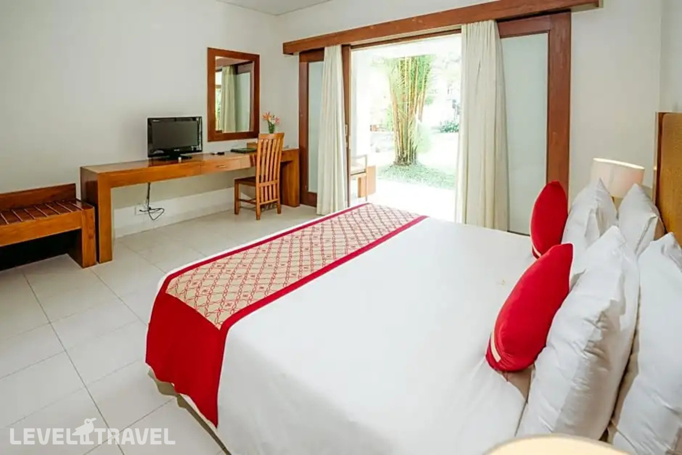 фотографии номера Улучшенный номер отеля Pertiwi Resort & Spa в Индонезия(Убуд) - фото №8