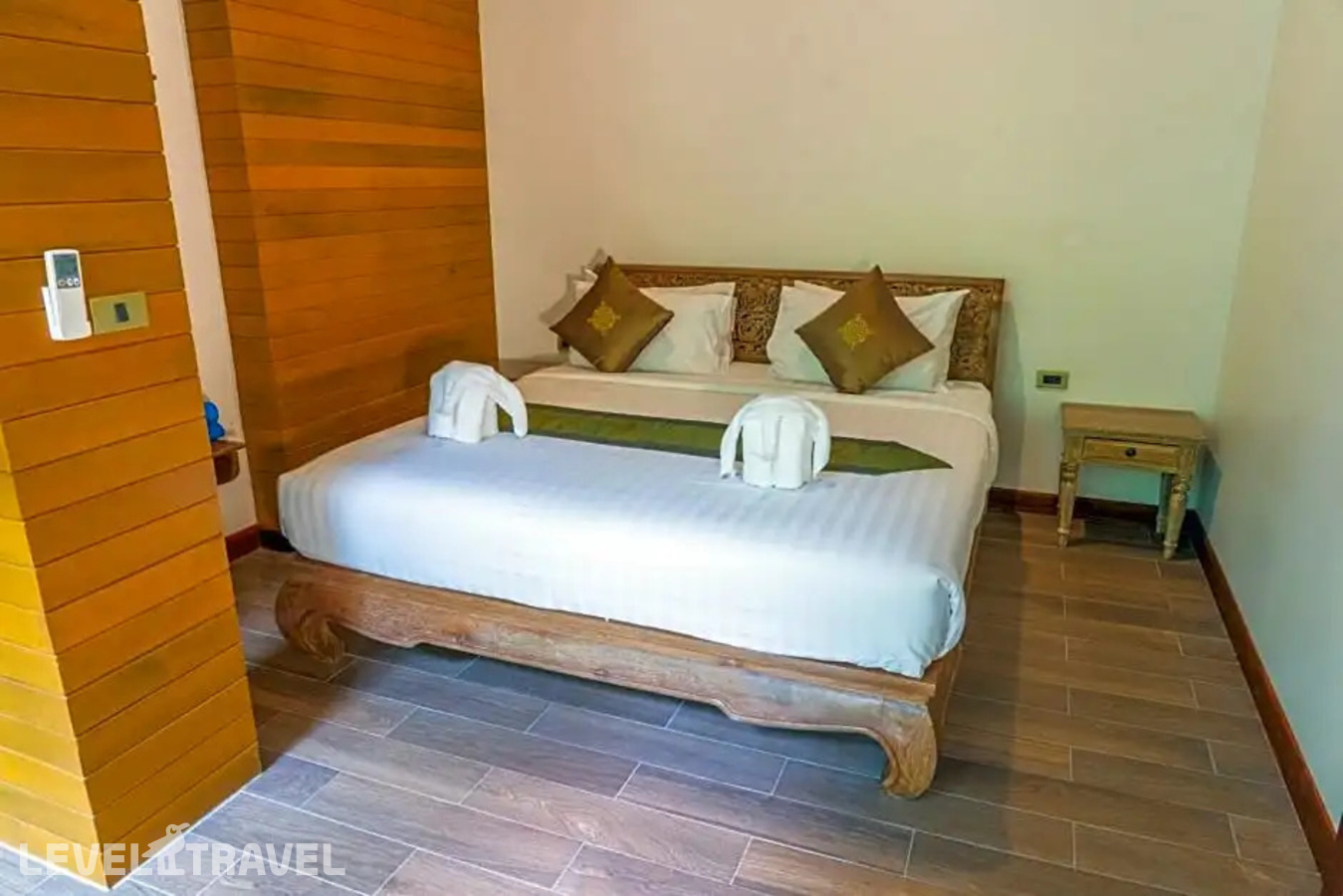 фотографии номера Семейный люкс отеля Chivapuri Beach Resort в Таиланд(Банг Бао) - фото №7