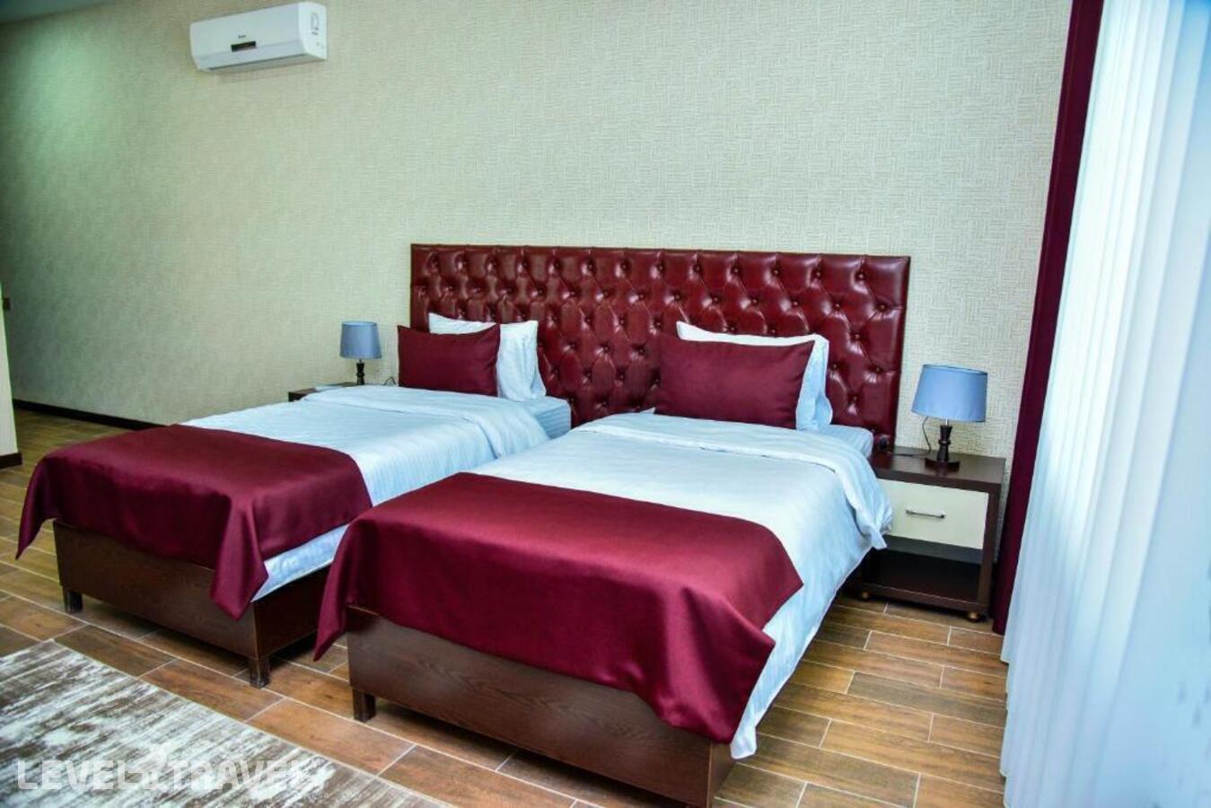 фотографии номера Стандартный номер отеля Supreme Hotel Baku в Азербайджан(Баку) - фото №4