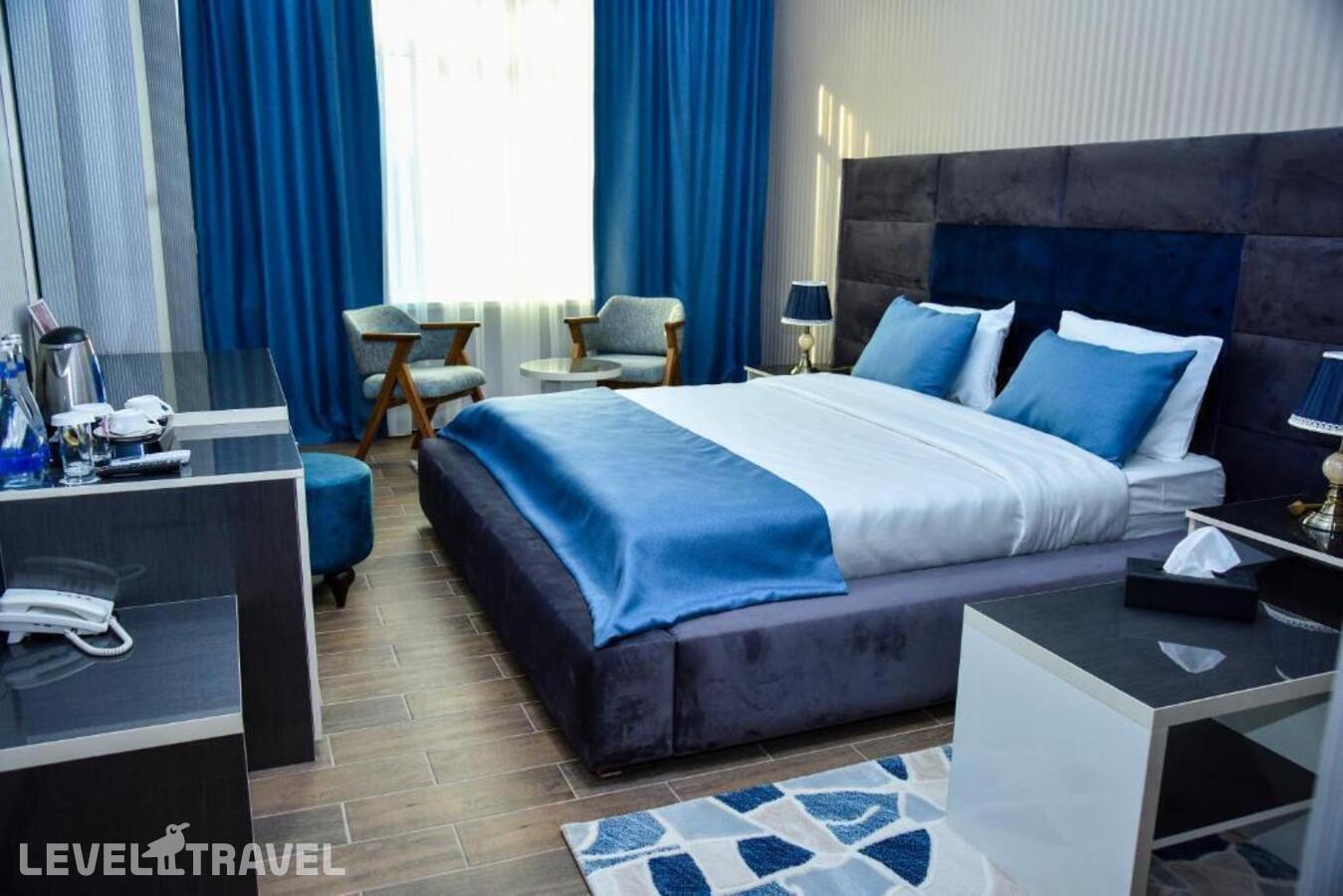 фотографии номера Улучшенный номер отеля Supreme Hotel Baku в Азербайджан(Баку) - фото №1