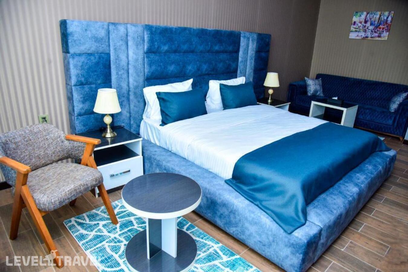 фотографии номера Улучшенный номер отеля Supreme Hotel Baku в Азербайджан(Баку) - фото №5