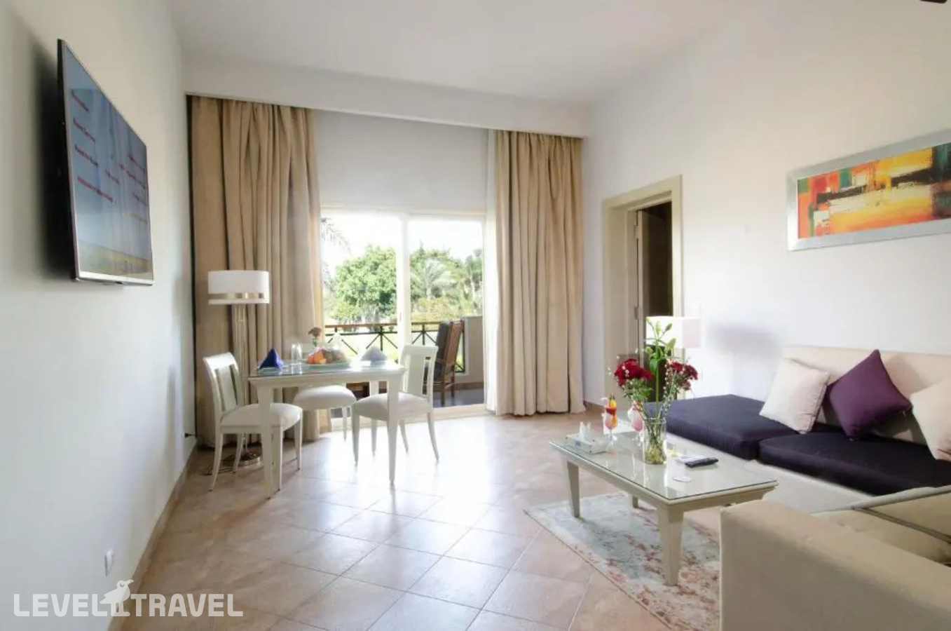 фотографии номера Полулюкс отеля Swiss Inn Pyramids Golf в Египет(Каир) - фото №15