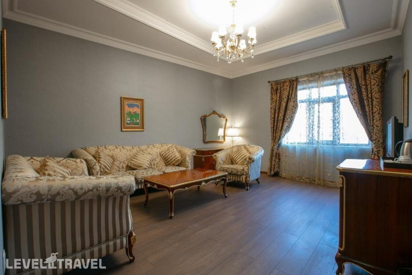 фотографии номера Семейный люкс отеля Shah Palace Hotel в Азербайджан(Баку) - фото №12
