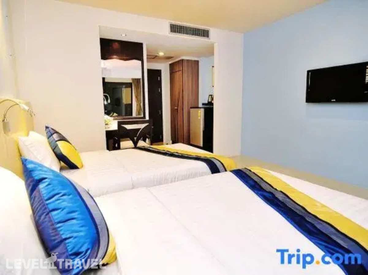 фотографии номера Стандартный (две односпальные кровати) отеля The Blueco Hotel в Таиланд(Ката Бич) - фото №16