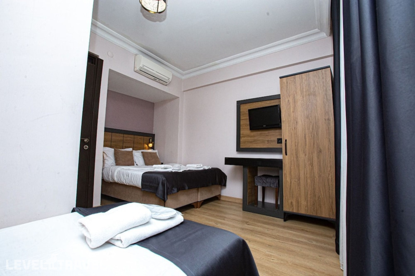фотографии номера Люкс отеля Comfort Hotel Taksim в Турция(Бейоглу) - фото №2