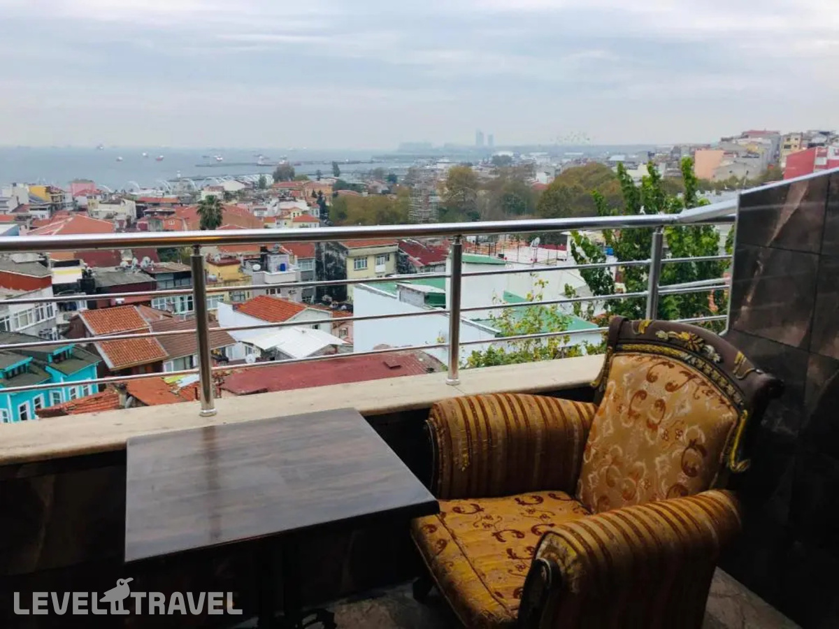 фотографии номера Делюкс с видом на море с балконом отеля Art City Hotel в Турция(Фатих) - фото №7