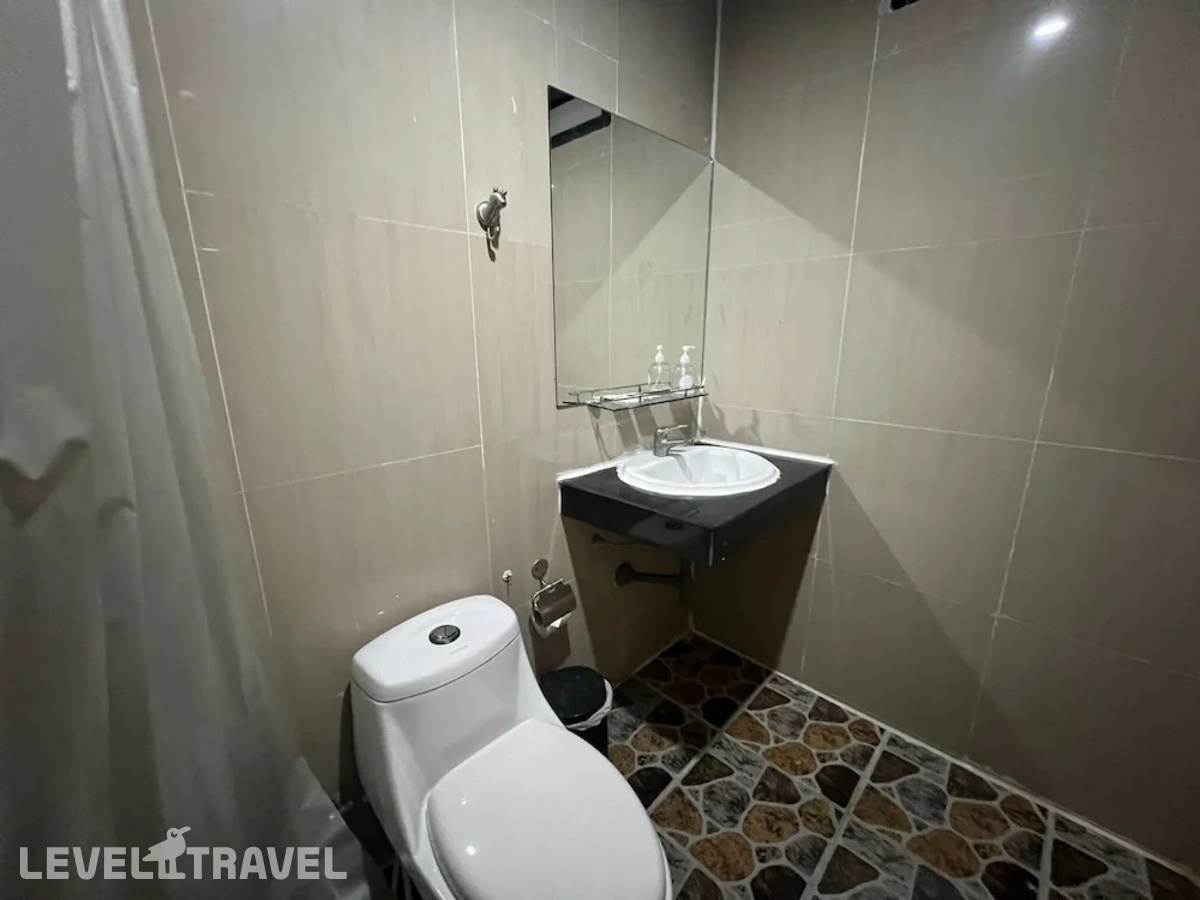 фотографии номера Стандартный номер отеля Patong Dynasty Hotel в Таиланд(Патонг Бич) - фото №6
