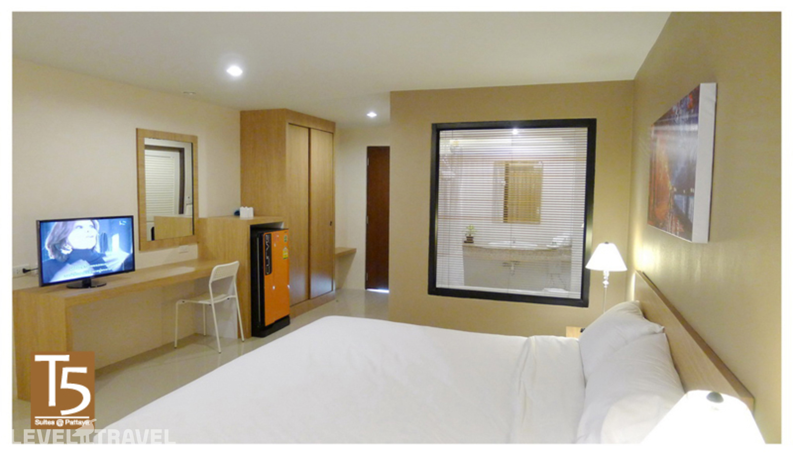 фотографии номера Улучшенный номер отеля T5 Suites Hotel Pattaya в Таиланд(Южная Паттайя) - фото №3