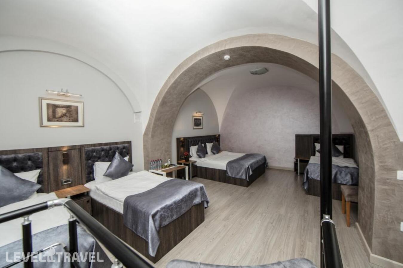 фотографии номера Семейный двухэтажный отеля Passage Hotel Baku в Азербайджан(Баку) - фото №13
