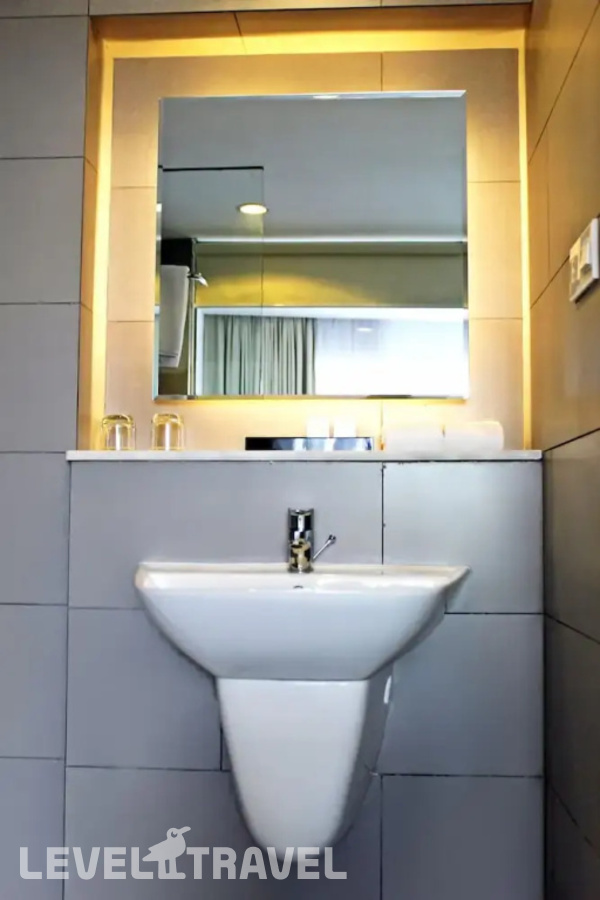 фотографии номера Делюкс (две односпальные кровати) отеля Liberty Hotel Saigon Greenview в Вьетнам(Хошимин (Сайгон)) - фото №17