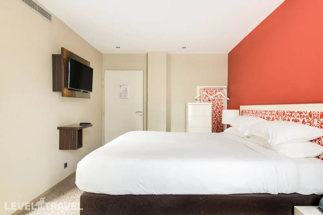 фотографии номера Улучшенный номер отеля Pavillon Nation Hotel в Франция(11 округ Парижа) - фото №4