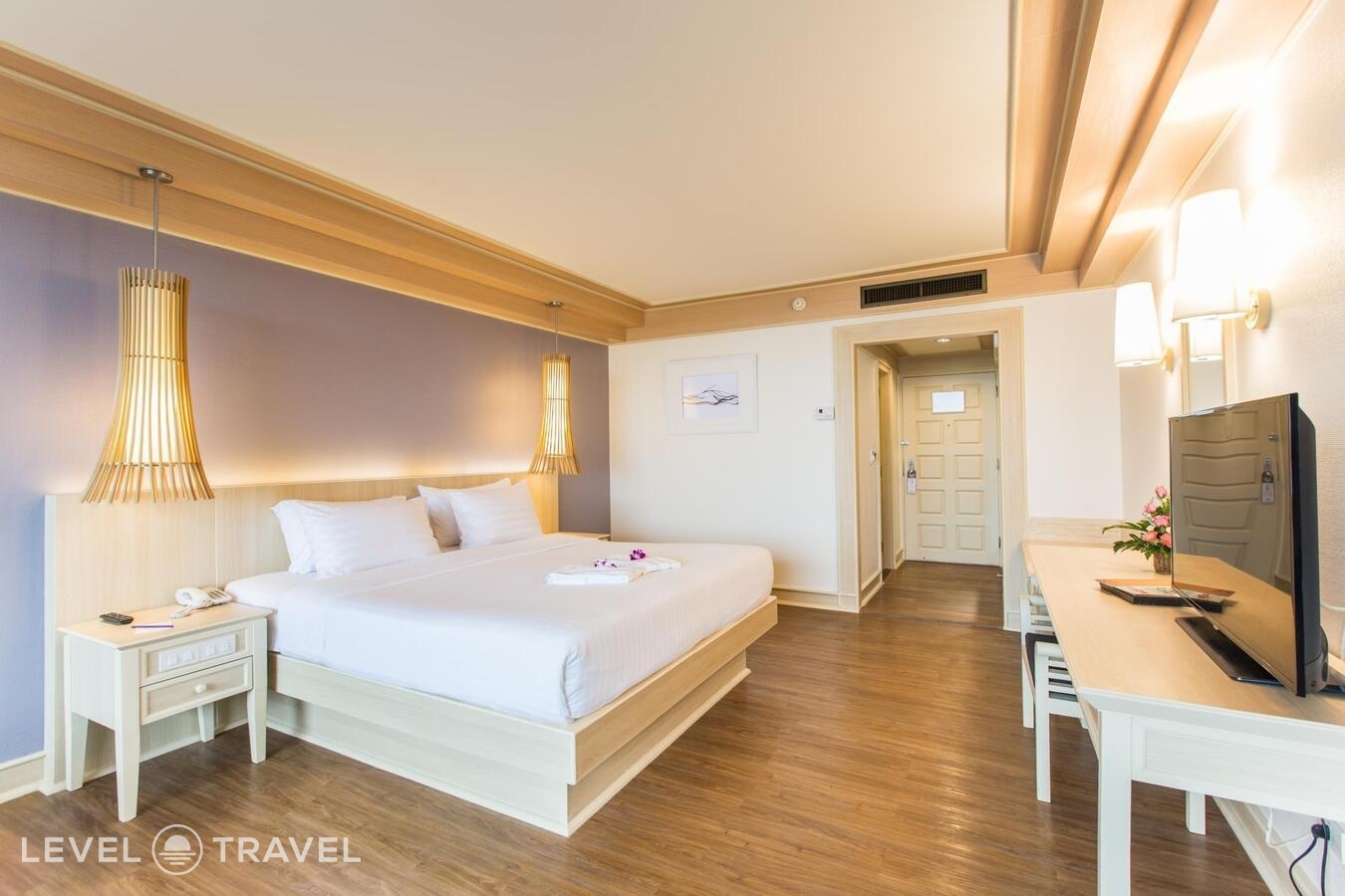 фотографии номера Делюкс премьер отеля Beyond Resort Kata (Ex.Kata Beach Resort & Spa) в Таиланд(Ката Бич) - фото №2