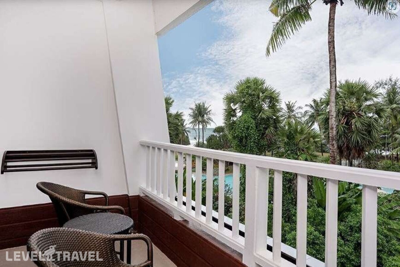 фотографии номера Семейный делюкс с террасой отеля Thavorn Palm Beach Resort в Таиланд(Карон Бич) - фото №7