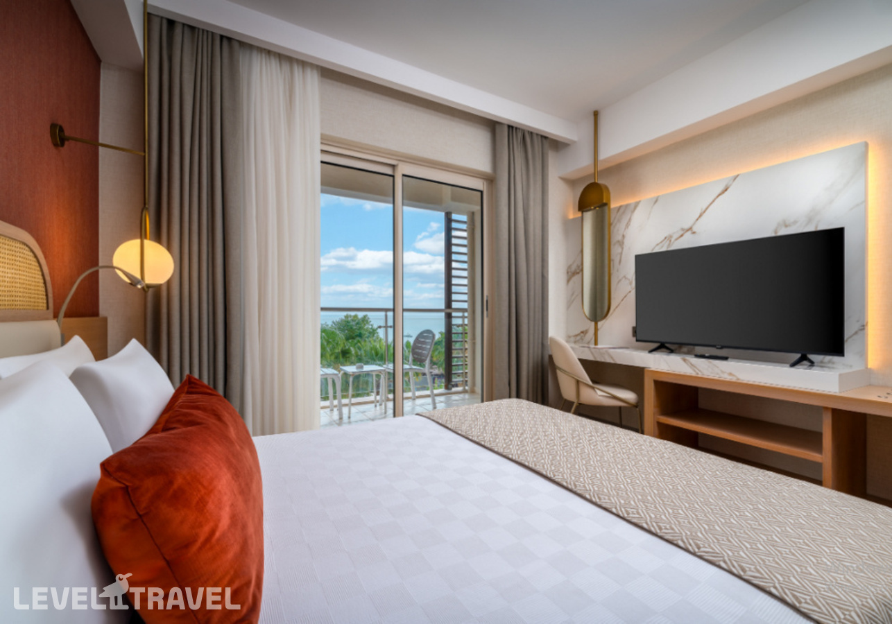 фотографии номера Люкс с видом на море отеля Trendy Palm Beach в Турция(Кумкёй) - фото №1