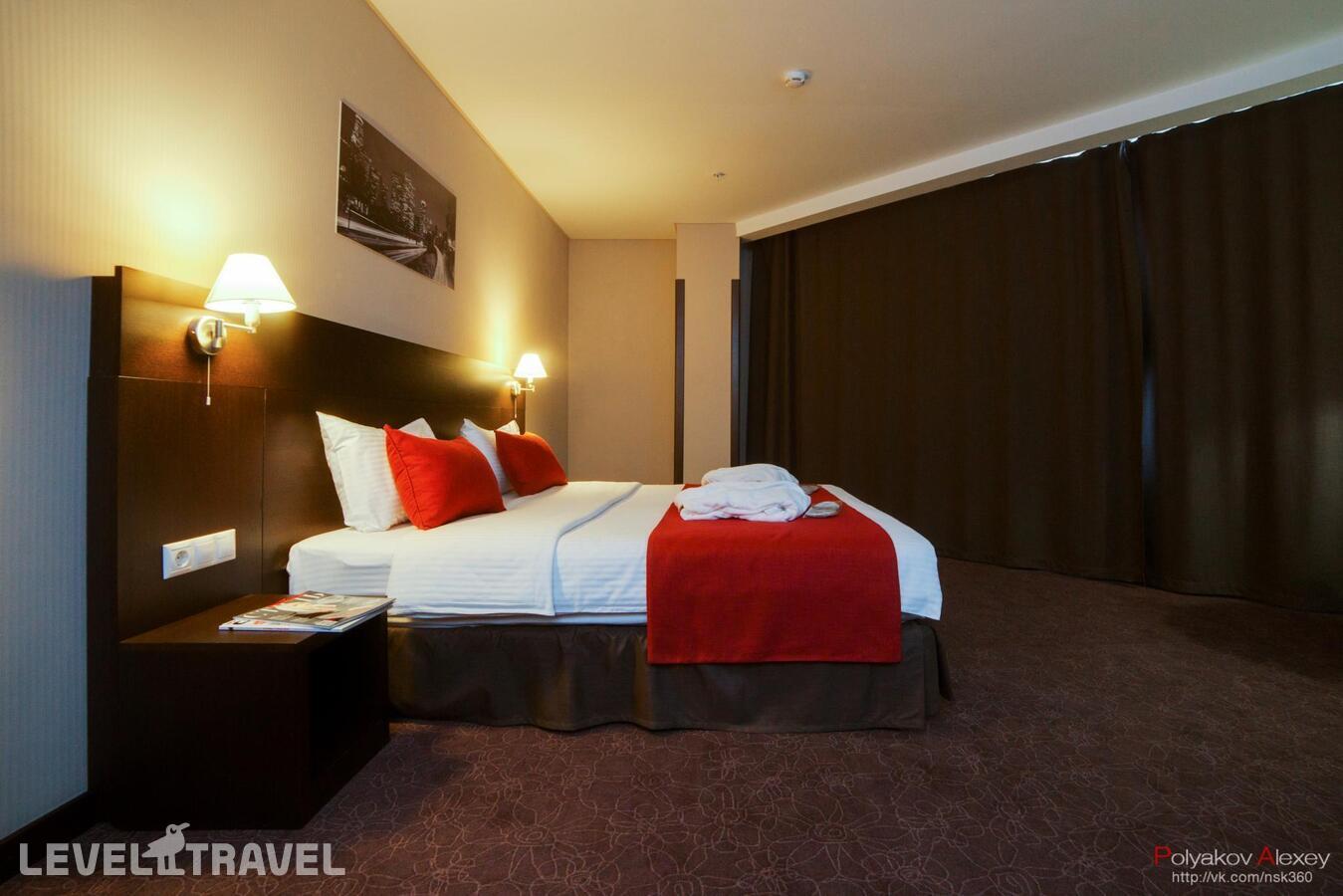 фотографии номера Делюкс отеля Gorskiy City Hotel в Россия(Новосибирск) - фото №5