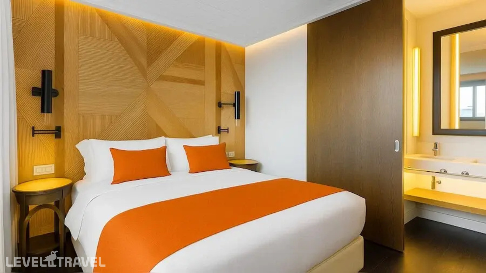 фотографии номера Делюкс отеля The Wings Hotels Collection Istanbul (Ex. Room Mate Emir) в Турция(Бейоглу) - фото №1