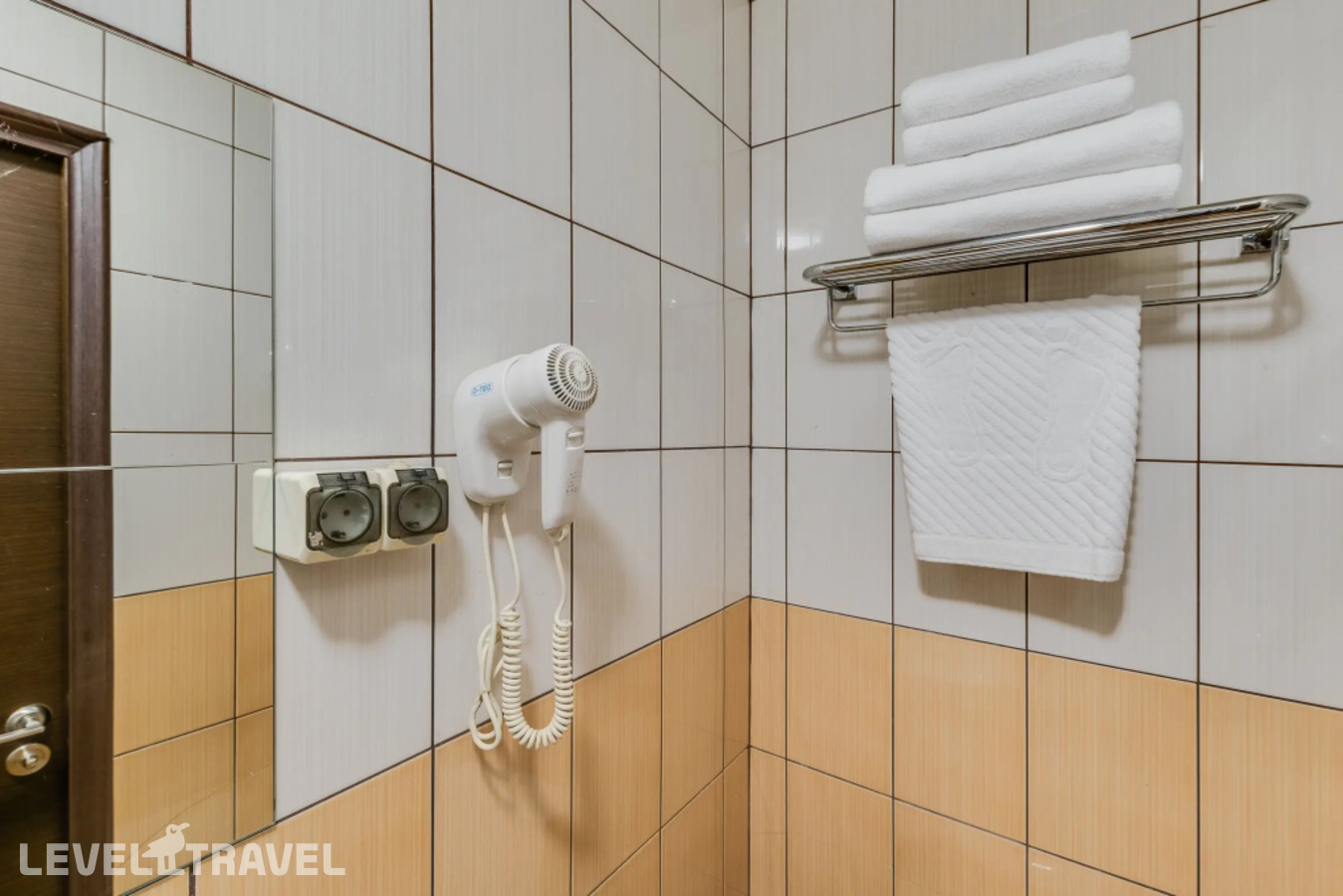 фотографии номера Стандартный (две односпальные кровати) отеля Платформа 9 3/4 в Россия(Центральный район) - фото №7