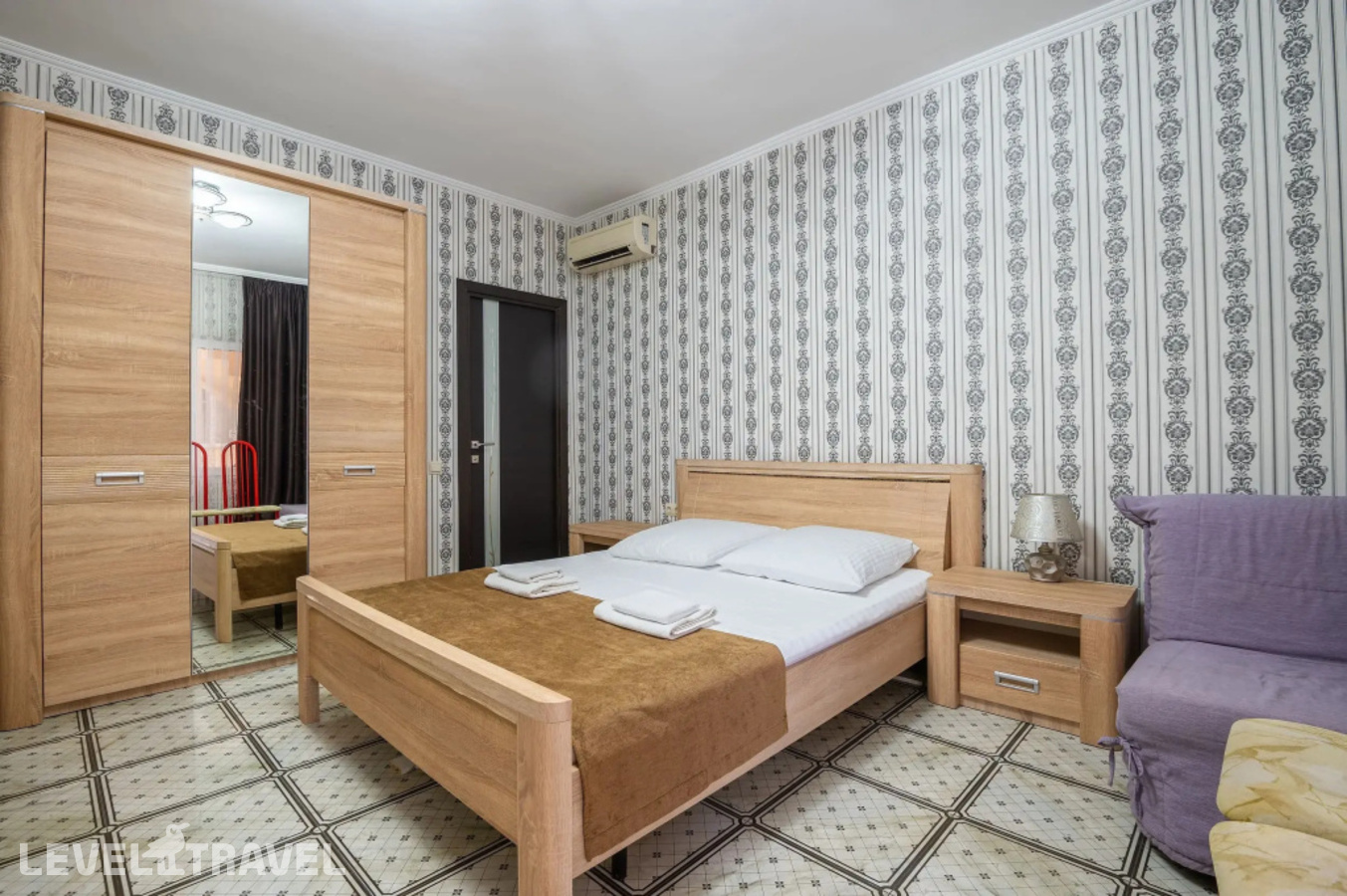 фотографии номера Трёхместный номер Comfort с видом на внутренний двор отеля Отель Эдельвейс в Россия(Адлер) - фото №2