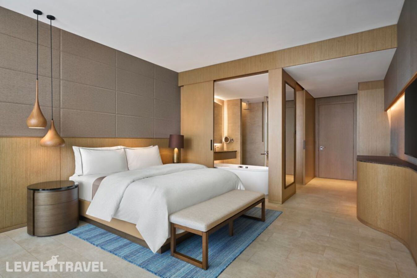 фотографии номера Делюкс с частичным видом на море отеля The Westin Resort & Spa Cam Ranh в Вьетнам(Камрань) - фото №1
