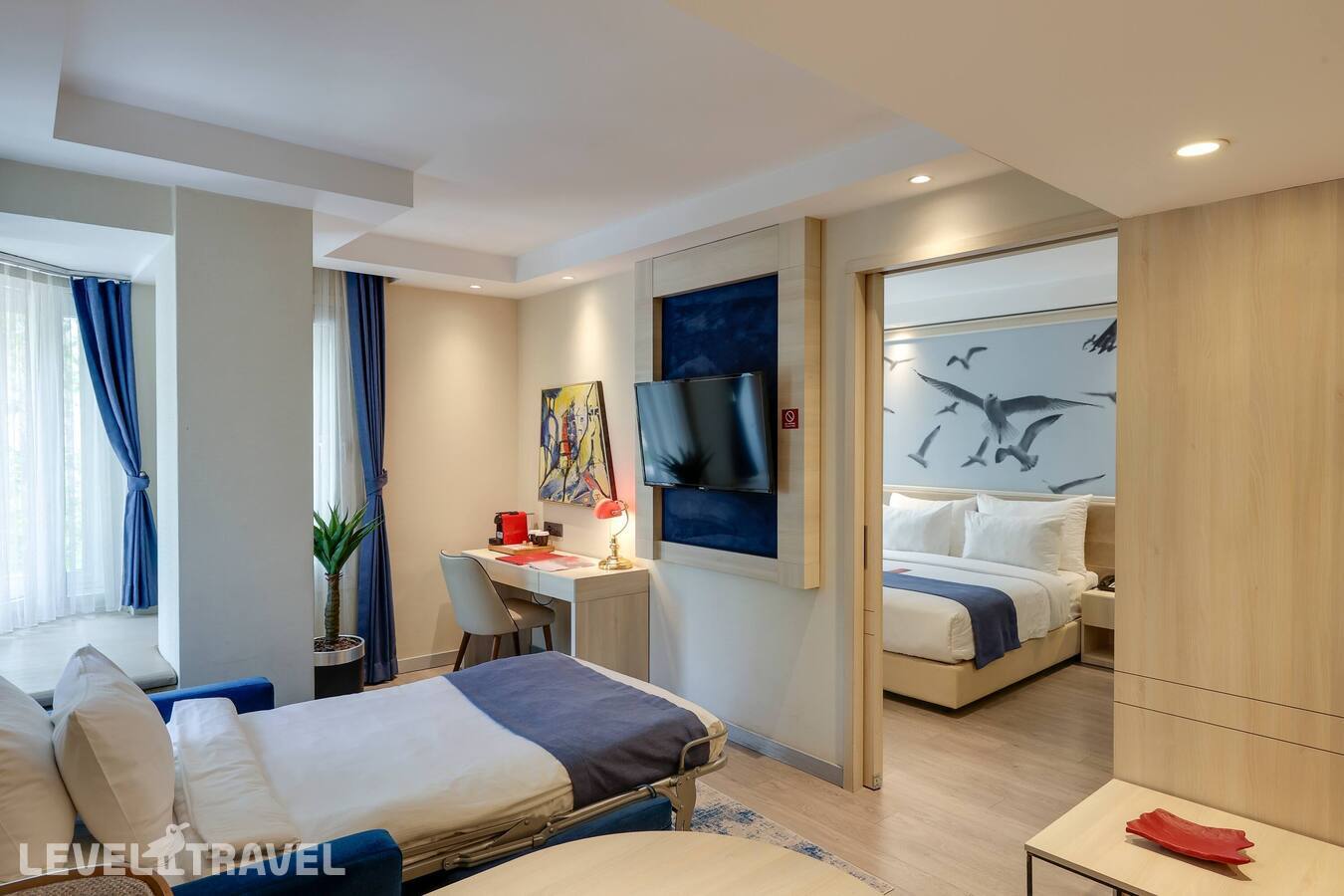 фотографии номера Полулюкс отеля Ramada By Wyndham Istanbul Old City в Турция(Фатих) - фото №4