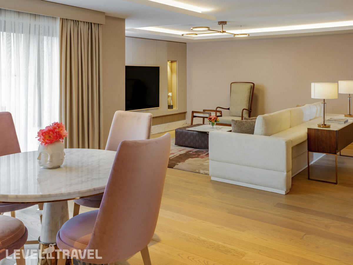 фотографии номера Люкс президентский отеля Movenpick Hotel Istanbul Bosphorus (Ex.Mercure Istanbul City Bosphorus) в Турция(Бешикташ) - фото №1