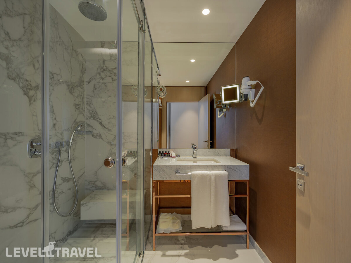 фотографии номера Семейный люкс отеля Movenpick Hotel Istanbul Bosphorus (Ex.Mercure Istanbul City Bosphorus) в Турция(Бешикташ) - фото №3