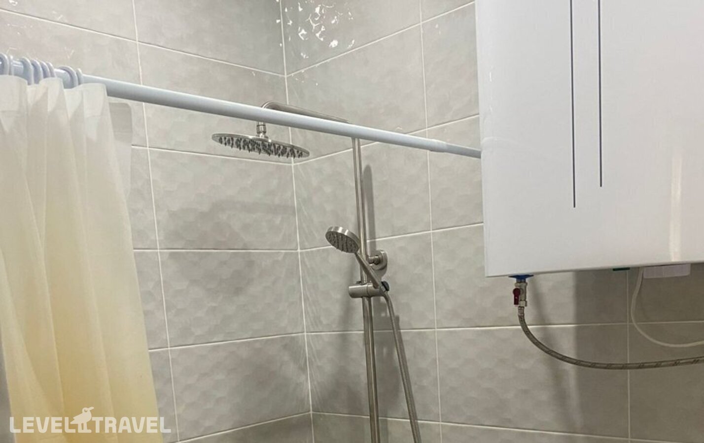 фотографии номера Номер Комфорт (корпус 4) отеля База Отдыха Эра в Абхазия(Амзара) - фото №5