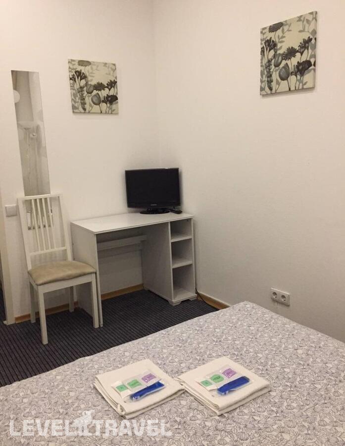 фотографии номера Экономичный (две односпальные кровати) отеля Likehome Hostel в Россия(Петроградский район) - фото №3