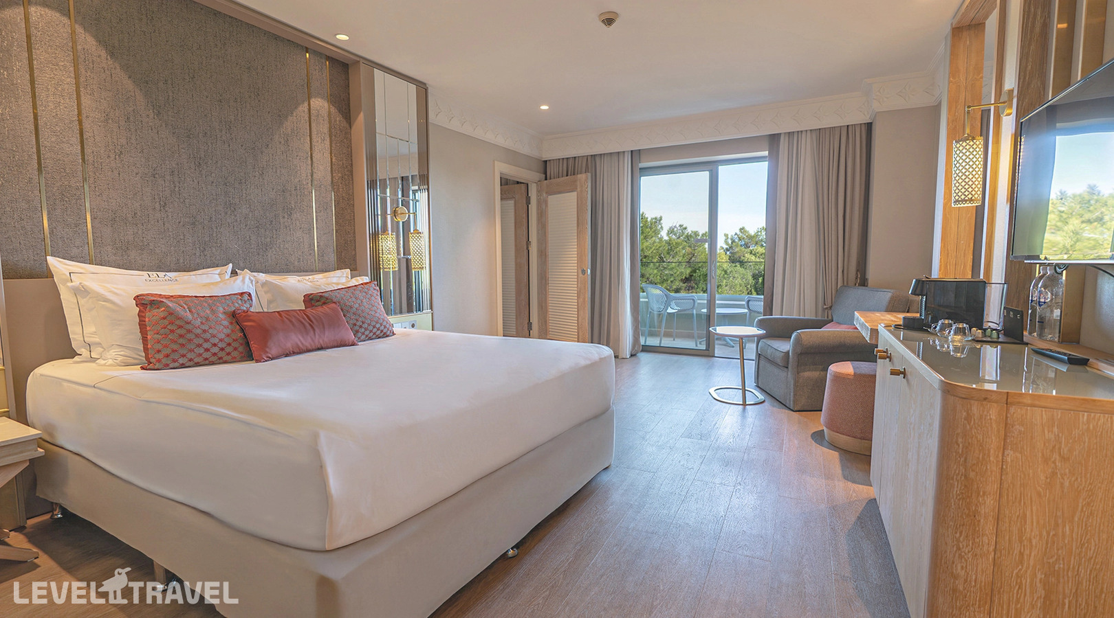 фотографии номера Смежный семейный отеля Ela Excellence Resort Belek (Ex. Ela Quality Resort) в Турция(Белек) - фото №1