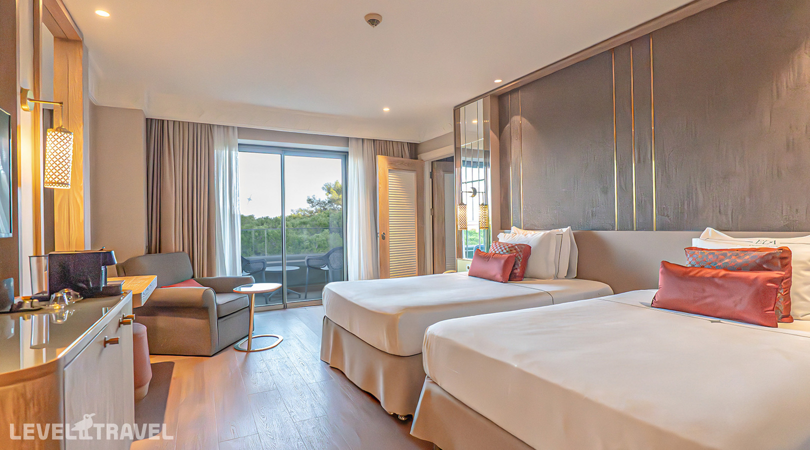 фотографии номера Смежный семейный отеля Ela Excellence Resort Belek (Ex. Ela Quality Resort) в Турция(Белек) - фото №2