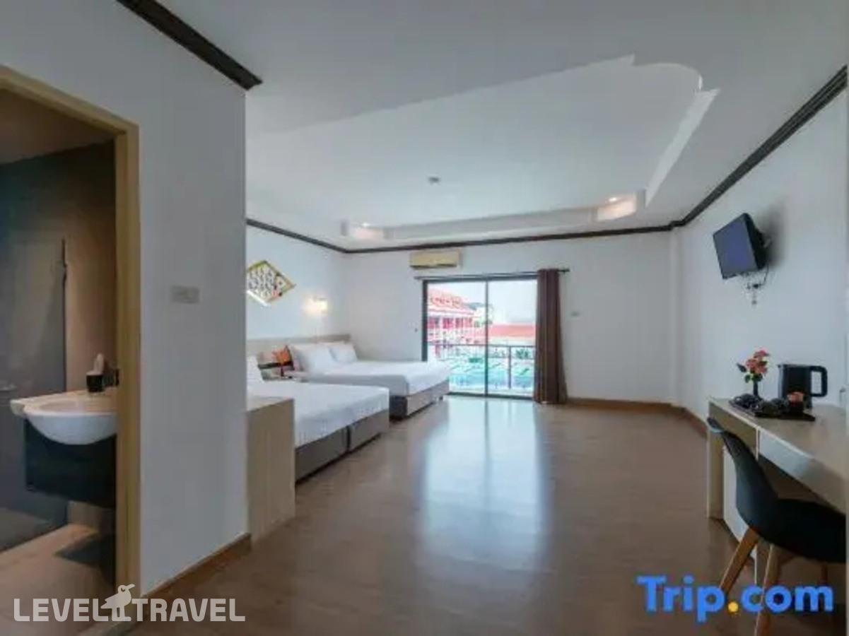 фотографии номера Семейный номер отеля Arawana Regency North Pattaya в Таиланд(Наклуа) - фото №5