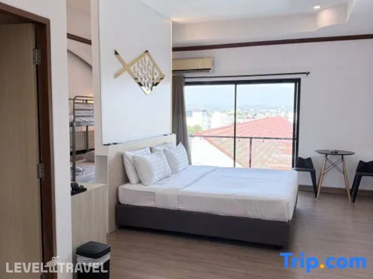 фотографии номера Семейный номер отеля Arawana Regency North Pattaya в Таиланд(Наклуа) - фото №18