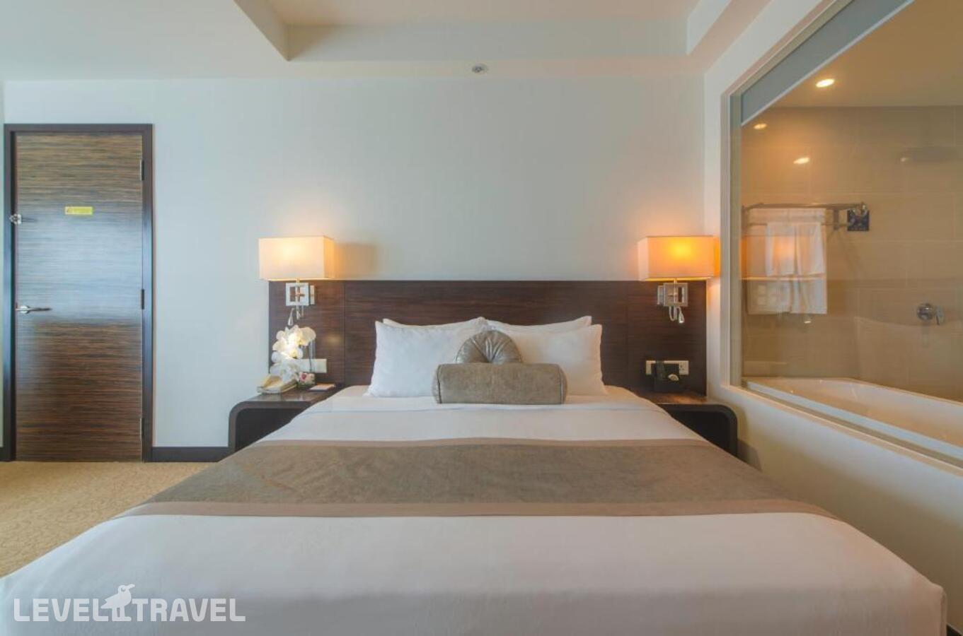 фотографии номера Люкс (2 спальни) отеля Premier Havana Nha Trang Hotel (Ex.Best Western Premier Havana) в Вьетнам(Нячанг) - фото №4