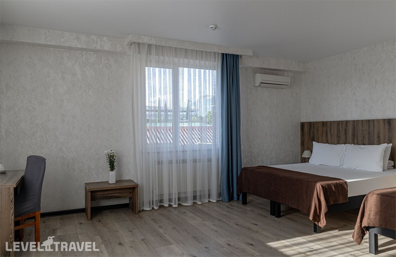 фотографии номера Трехместный номер (корпус А, Б) отеля Экодом Адлер в Россия(Адлер) - фото №7