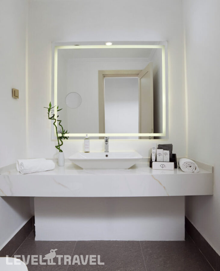 фотографии номера Вилла Aphel (3 спальни) отеля Fashiontv Luxe Resort (Ex. Amara Luxury Resort & Villas) в Турция(Гёйнюк) - фото №11