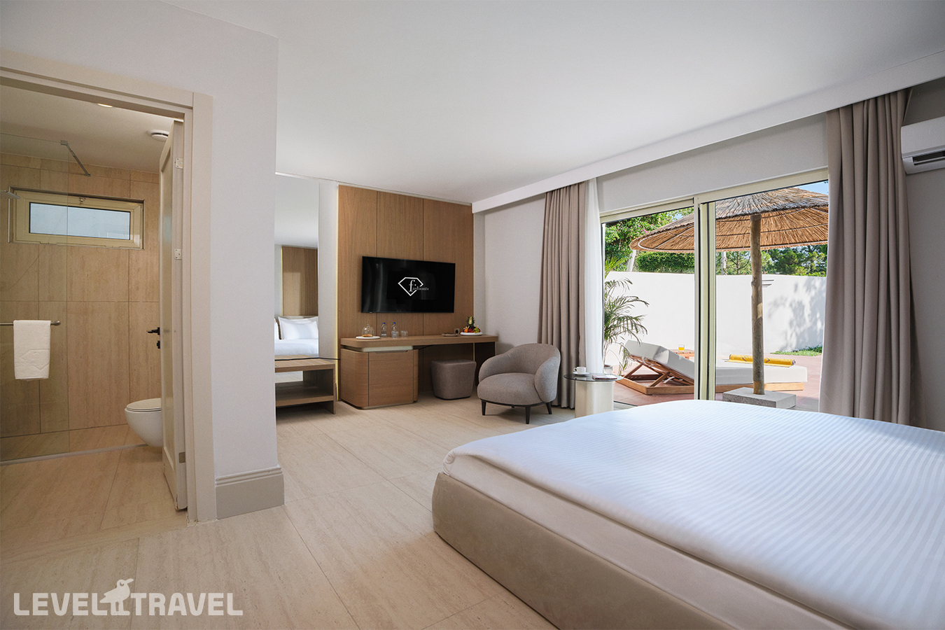 фотографии номера Вилла Aphel Prive (3 спальни) отеля Fashiontv Luxe Resort (Ex. Amara Luxury Resort & Villas) в Турция(Гёйнюк) - фото №8