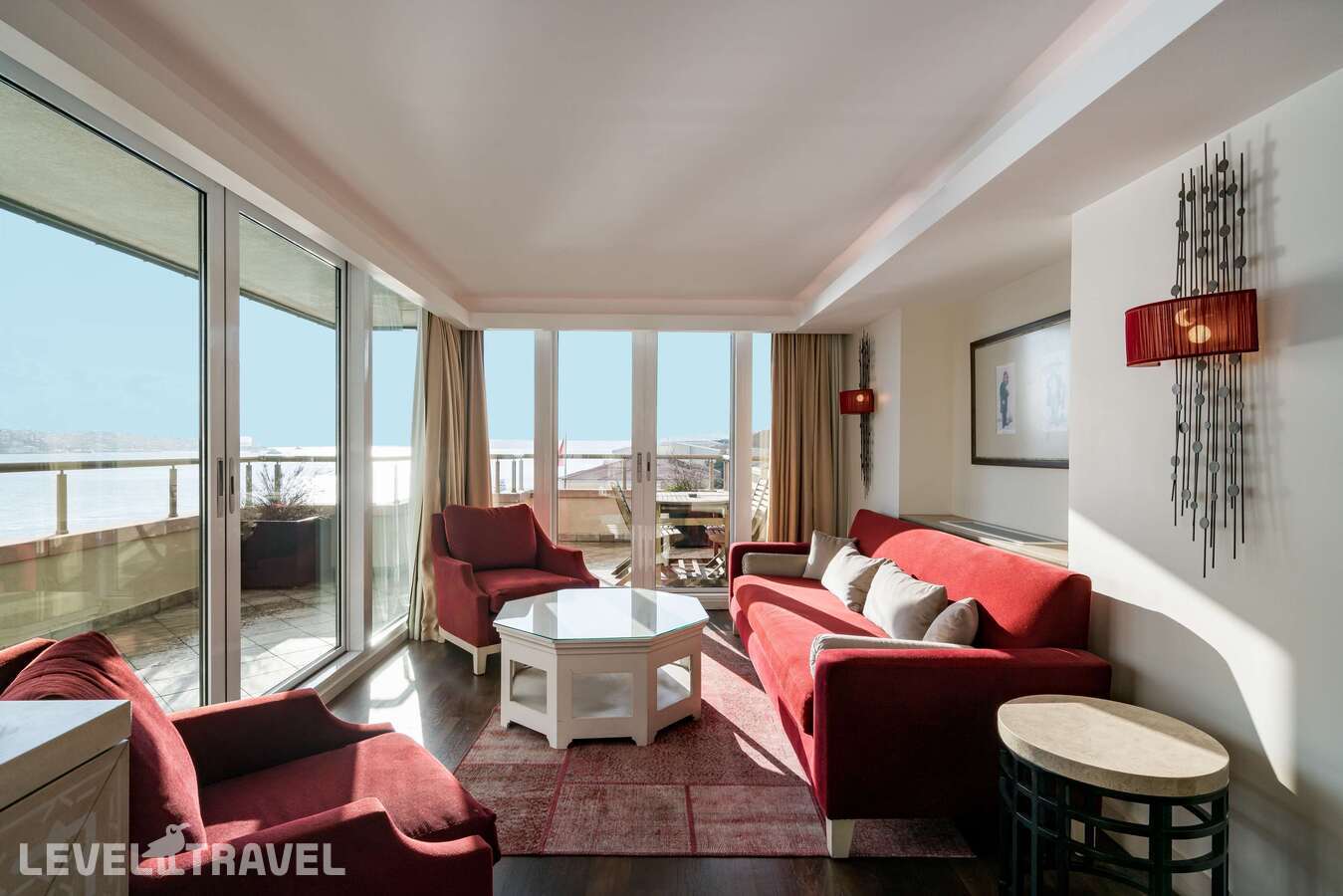 фотографии номера Люкс президентский отеля Radisson Blu Bosphorus Hotel, Istanbul в Турция(Бешикташ) - фото №2