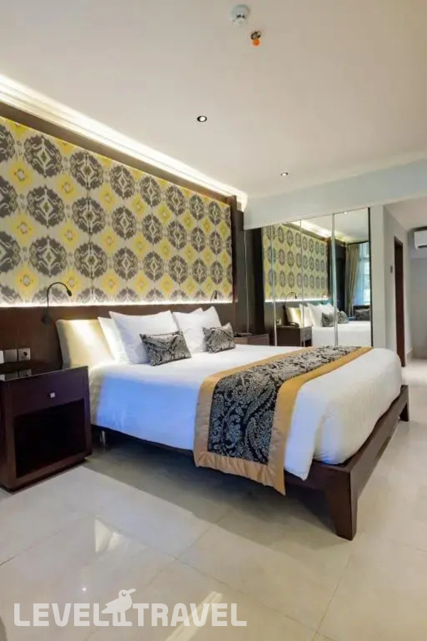 фотографии номера Делюкс отеля Puri Santrian Hotel в Индонезия(Санур) - фото №2