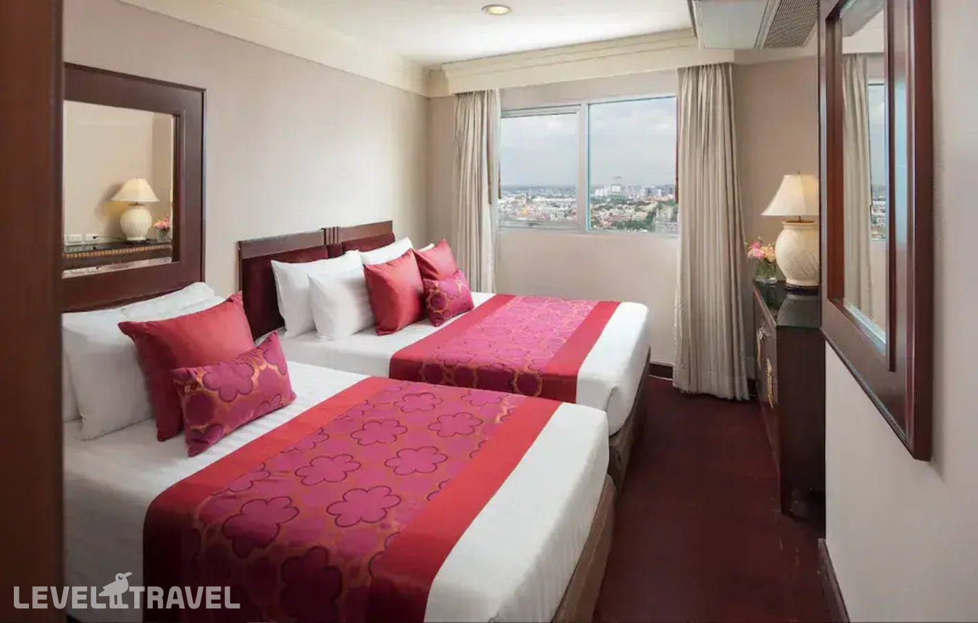 фотографии номера Люкс (2 комнаты) отеля Prince Palace Hotel Bangkok в Таиланд(Бангкок) - фото №2