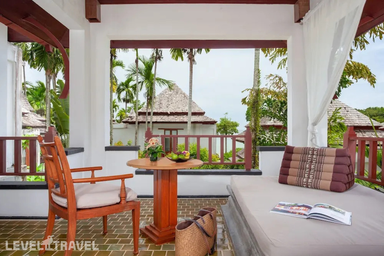 фотографии номера Вилла с видом на сад отеля Nakamanda Resort & Spa в Таиланд(Клонг Муанг) - фото №5