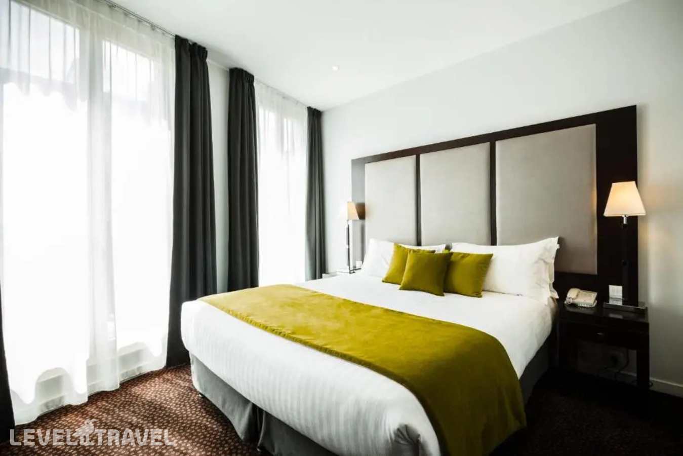 фотографии номера Классический номер отеля Park Lane Hotel в Франция(8 округ Парижа) - фото №15